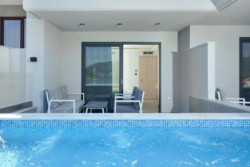Aloe Elegant Suites
