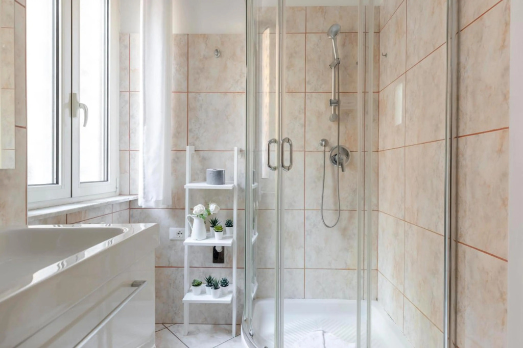 The Chic Suite