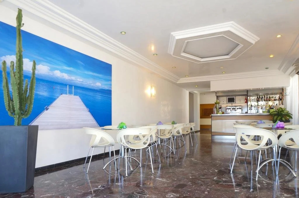 Hotel Riviera
