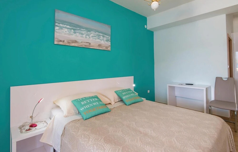 Awesome Home in Luka Dubrava With Wifi and 3 Bedrooms