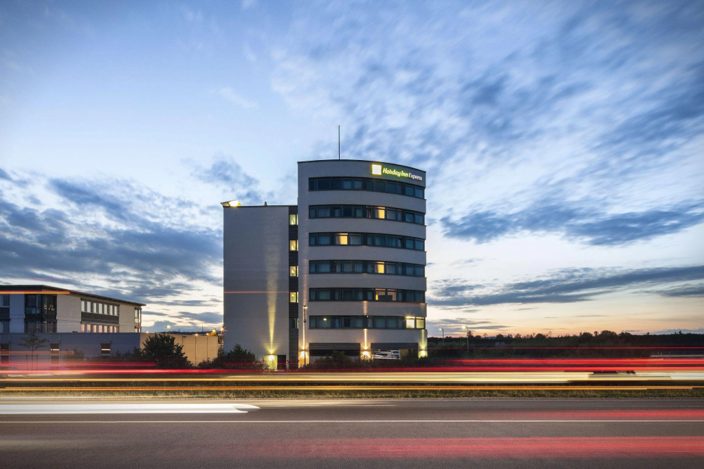 Holiday Inn Express München Messe by IHG