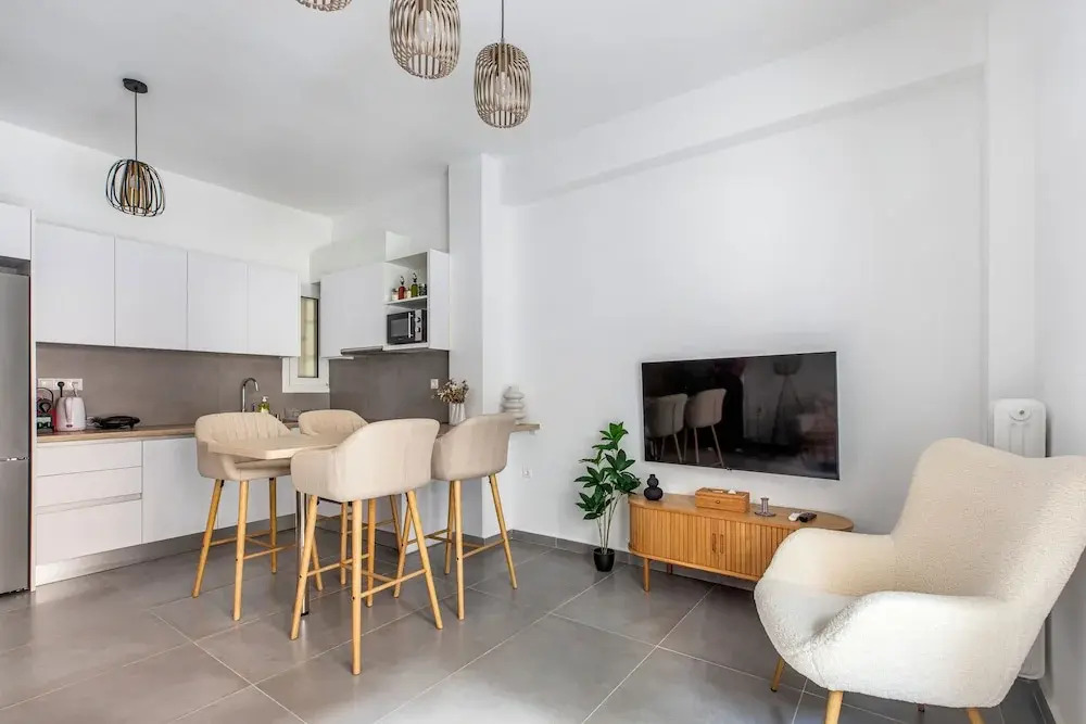 Selesta - 2 Bedroom Apartment in Athens