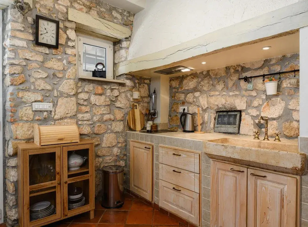 Warm Holiday Home With Terrace