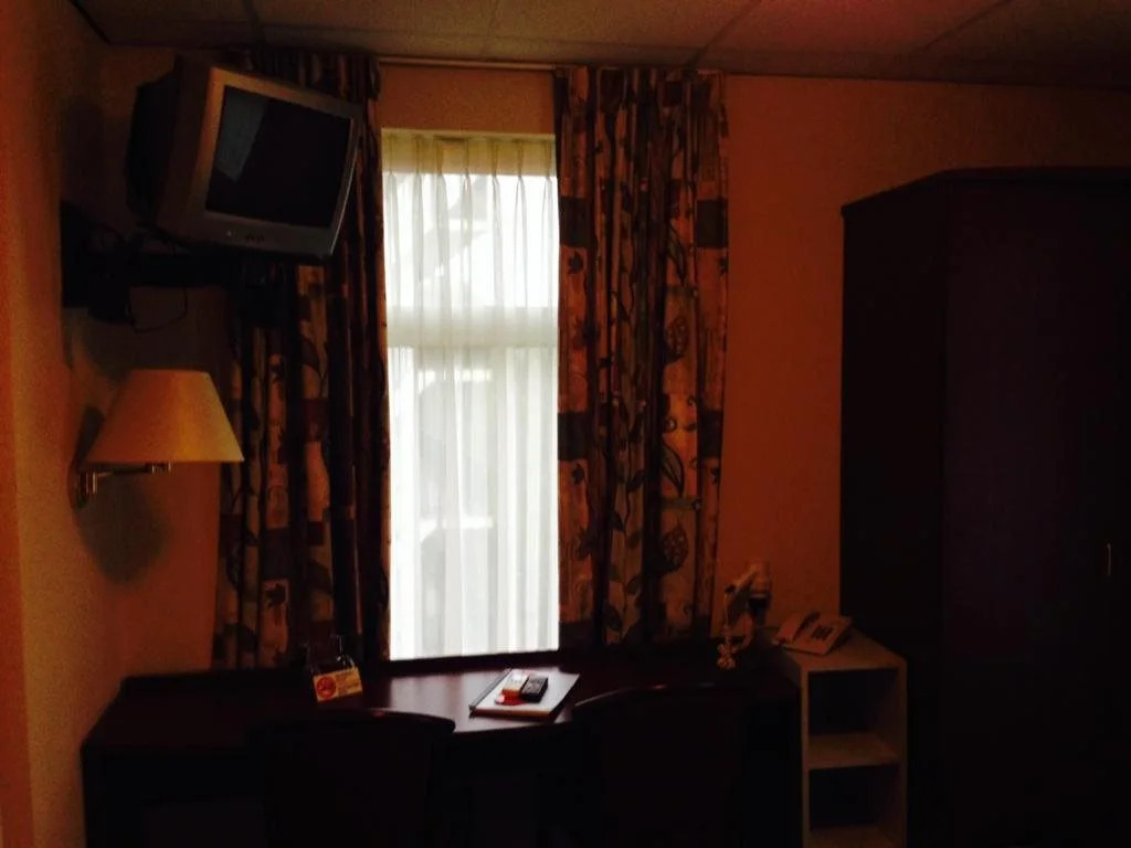 Dutch Hotel
