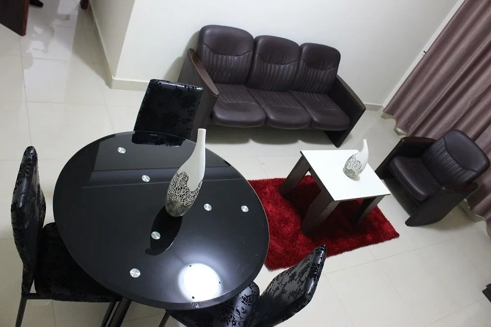 Maries Royale Hotel