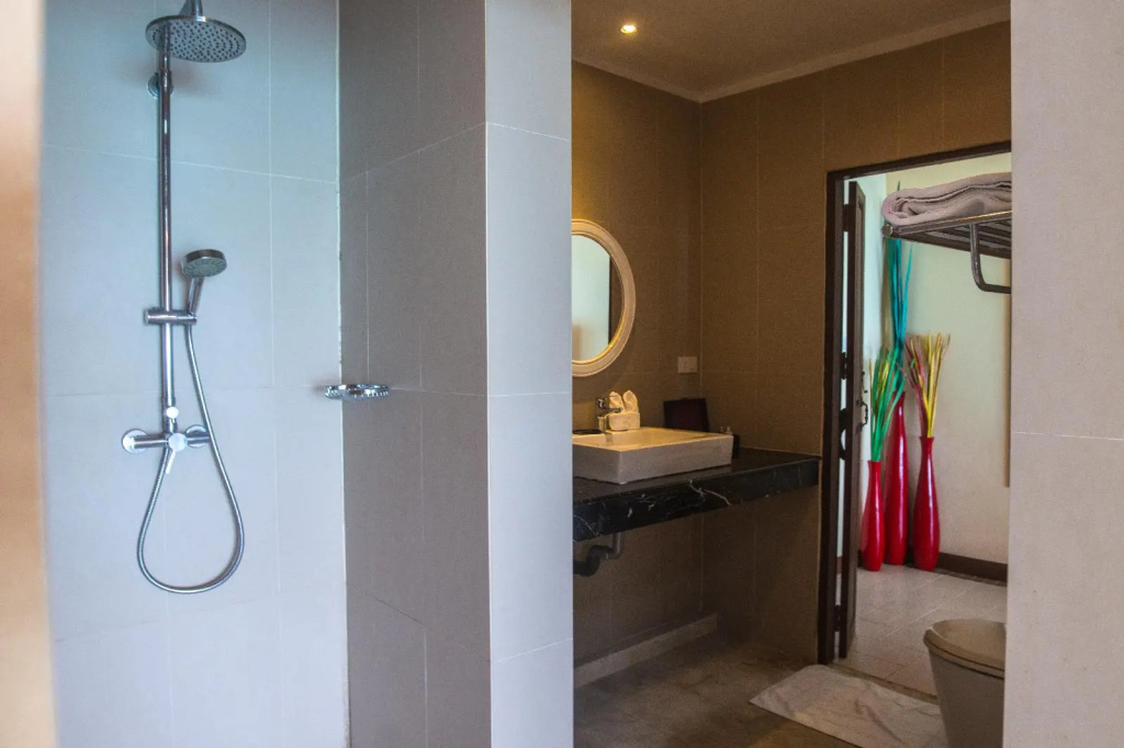 Boujis Boutique Resort