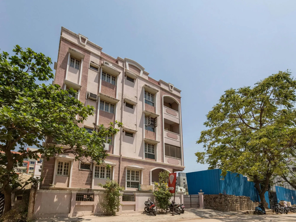 Valley View Apartments by OYO Rooms