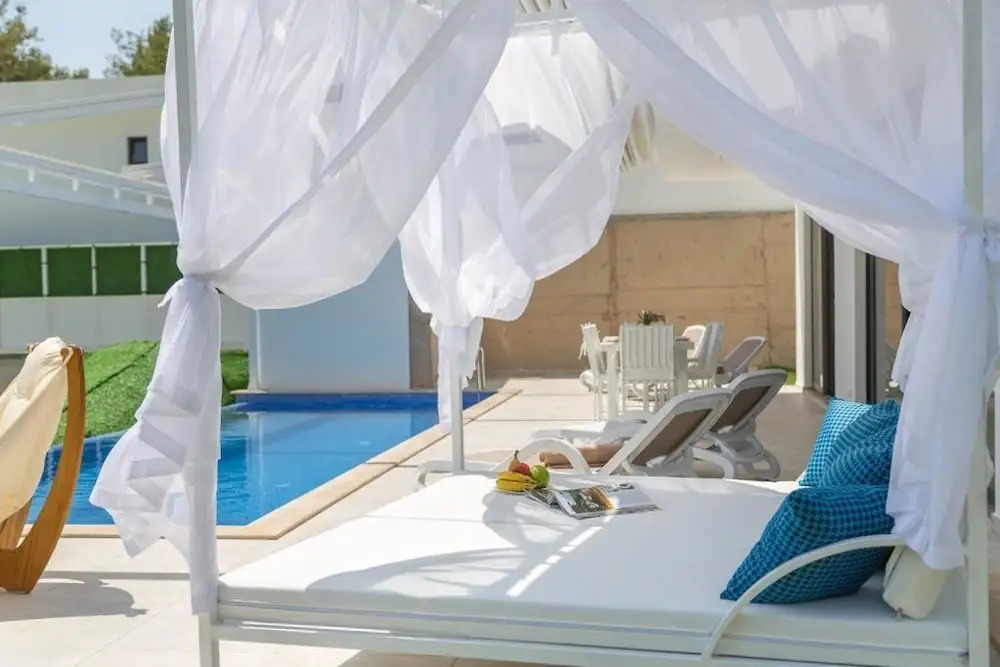Paradise Villas