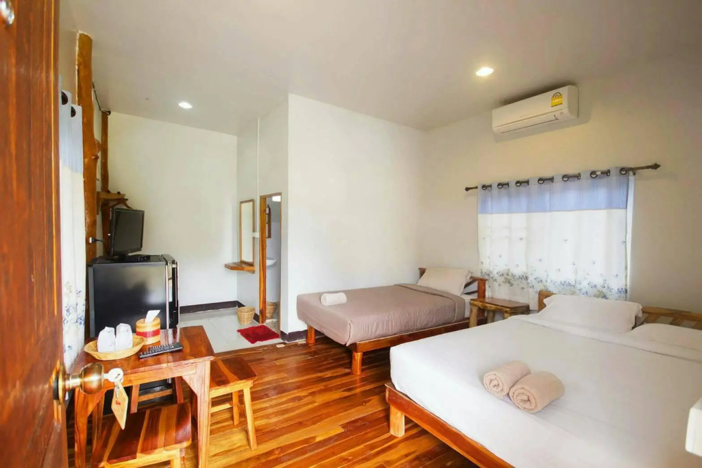 Rueanmai Resort
