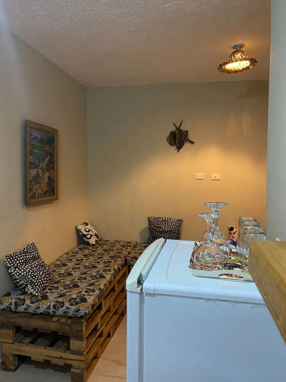 Quiet Studio - Apartment 4 in Villa Coconut