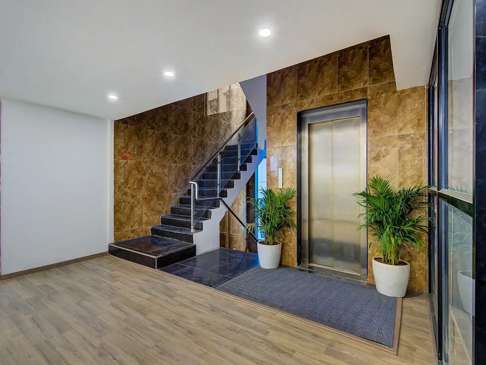 OYO Townhouse 059 Magarpatta