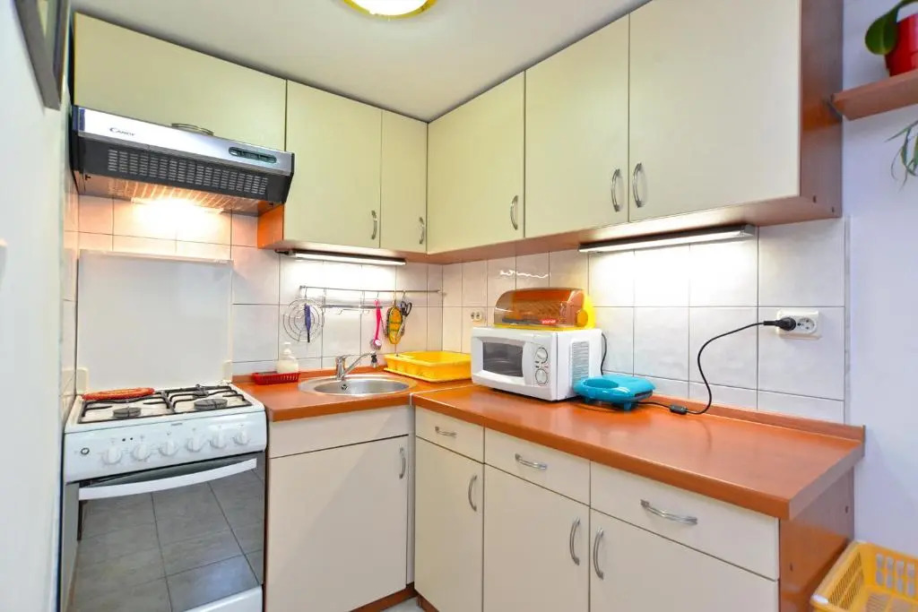 Apartments Fazana 765