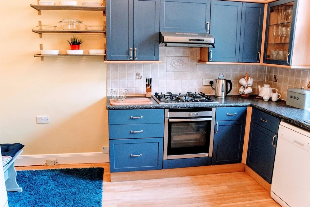 2 Bedroom Flat In City Centre