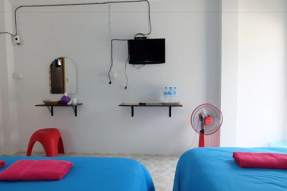 Moonshadow Resort