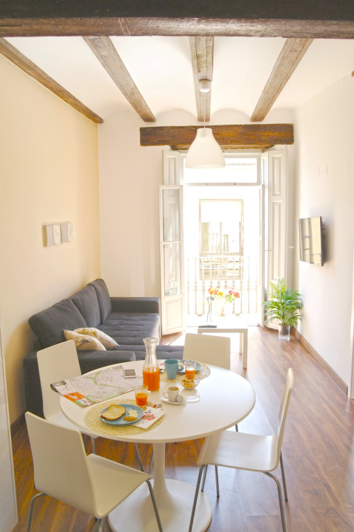 Valencia Dalt Apartaments