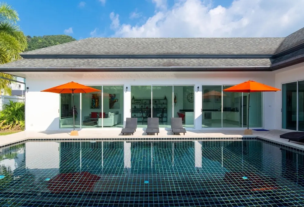 Kamala Contemporary 3 Bedrooms Pool Villa