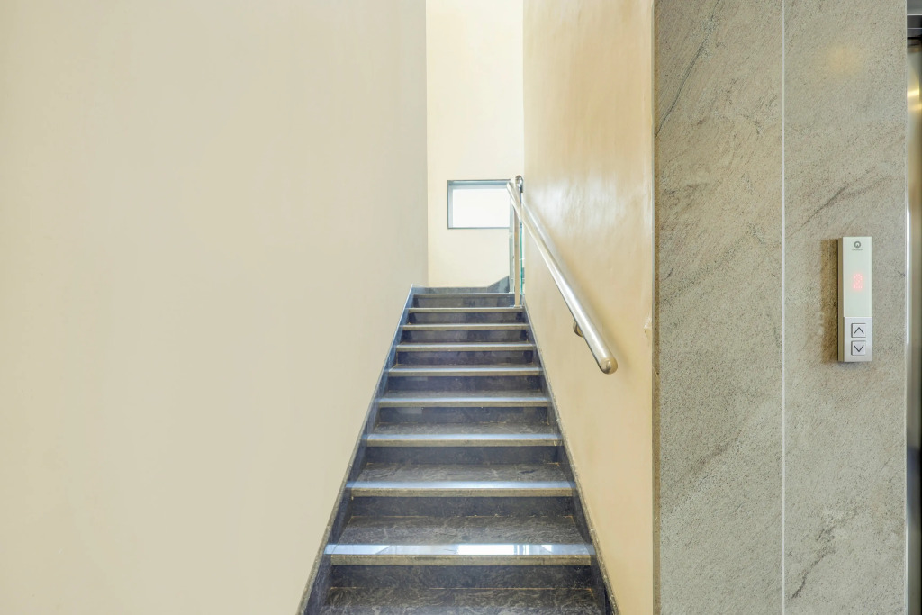 Super OYO Townhouse Visakhapatnam