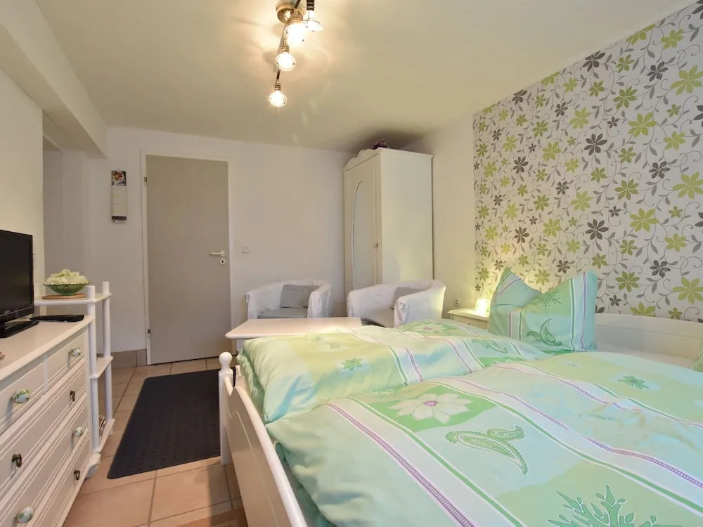 Cozy Apartment in Kühlungsborn near Sea