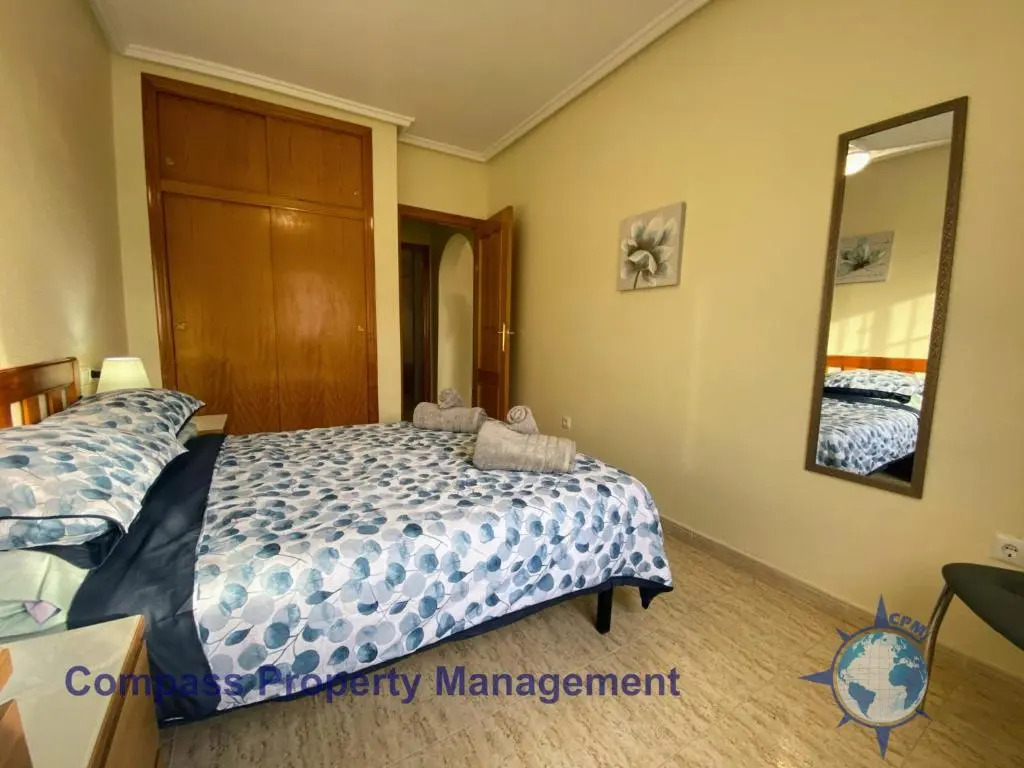 First Floor 2 Bedroom Apartment Near Emerald Isle LF13