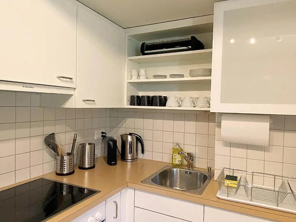 Seeblick an Luxusmeile 4P, 70m2 - Parkplatz, S11-1