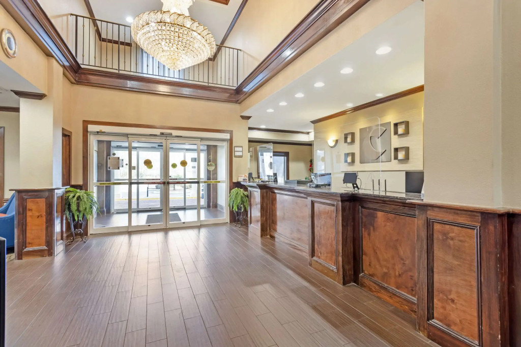 Comfort Inn & Suites Carneys Point - Pennsville