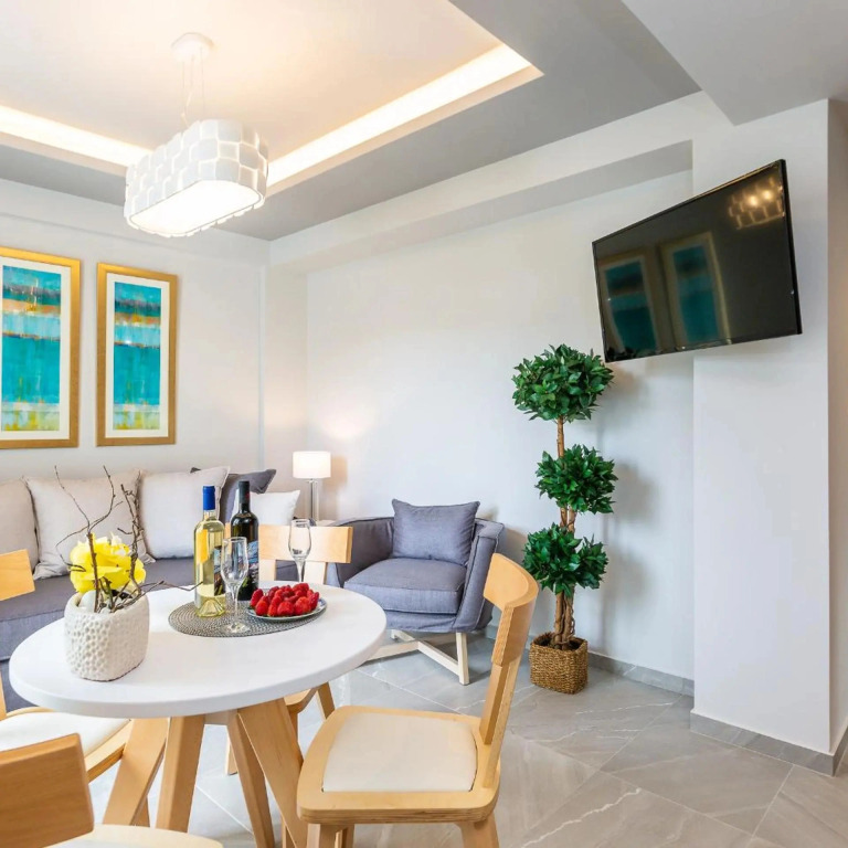 Akrogiali Apart Hotel