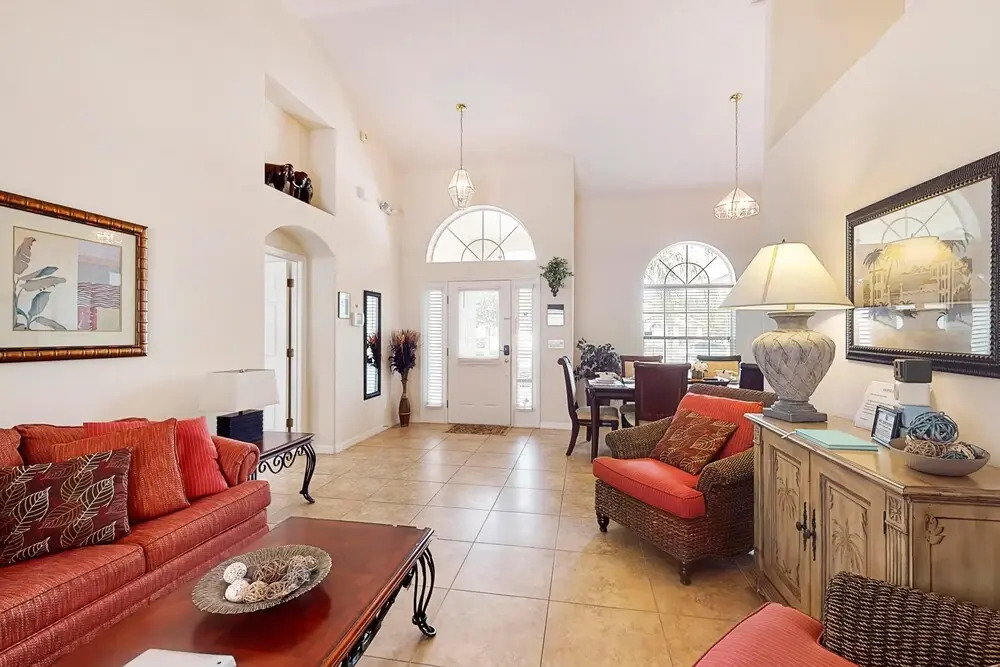 Anthea's Orange Tree Villa home