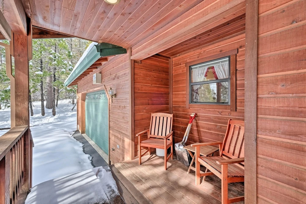 Near Bear Valley: Peaceful Arnold Home w/ Hot Tub