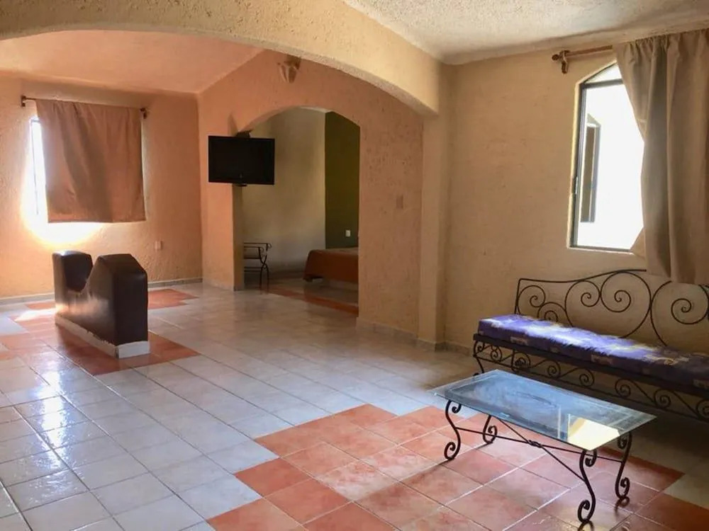 El Fuerte Motel