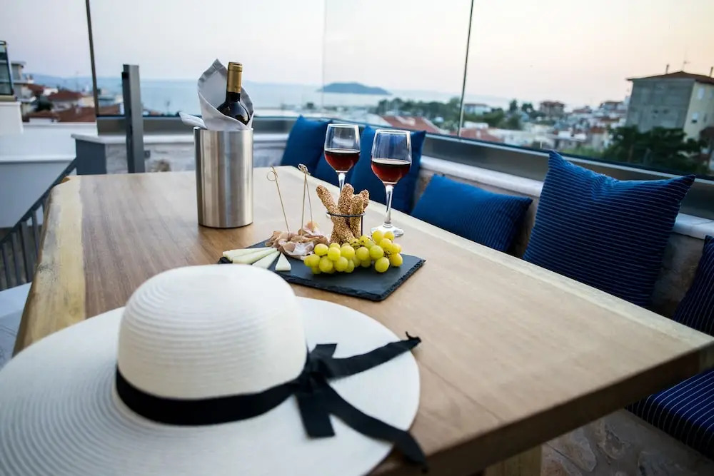 Kali Thea Suites
