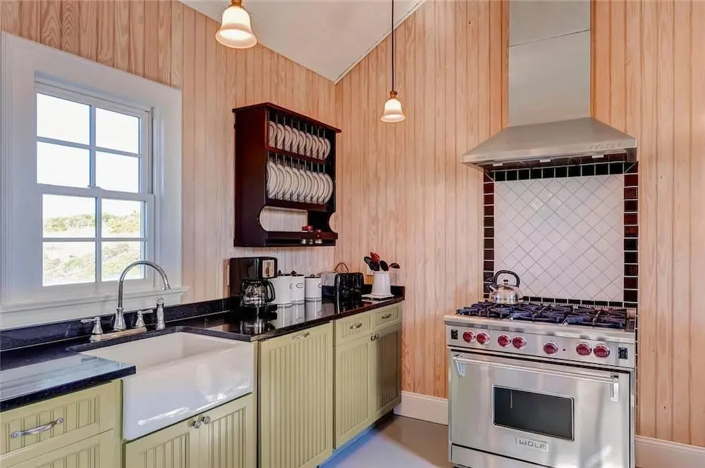 Captain Charlie s 3 3 Bedroom Holiday Home By Bald Head Island