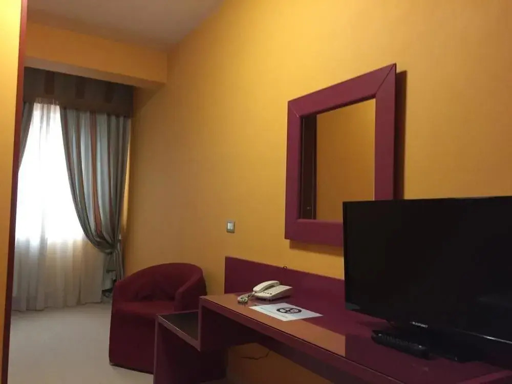 Cristal Hotel