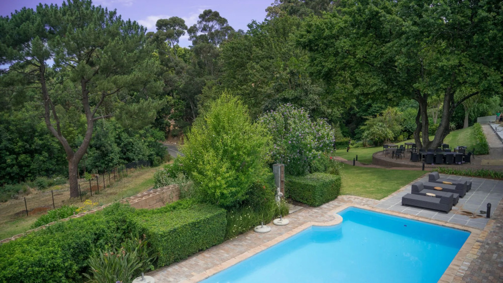 Silver Forest Boutique Hotel, Spa, Restaurant & Bar