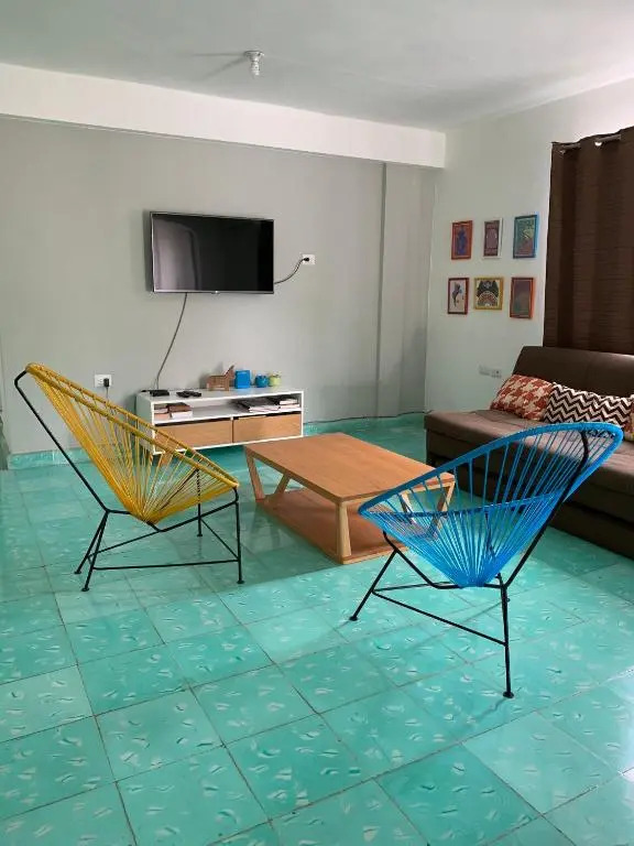 CoCo 2 Spacious Apartment Downtown with Garden