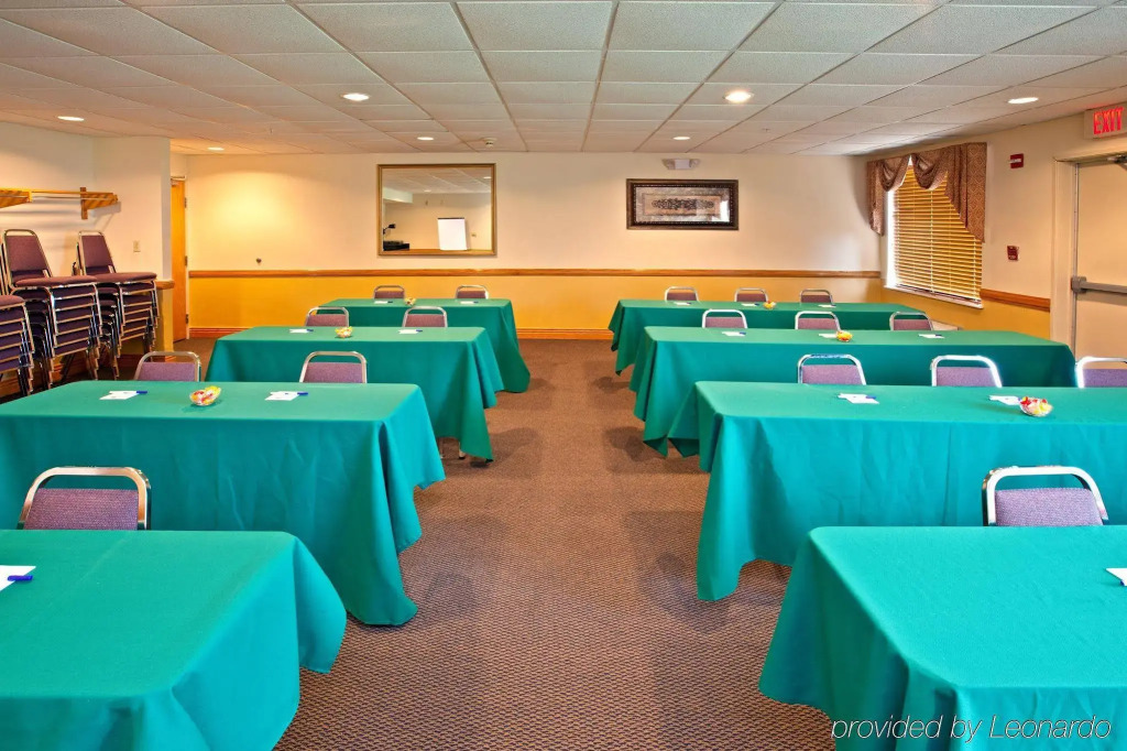 Holiday Inn Express Scottsburg by IHG