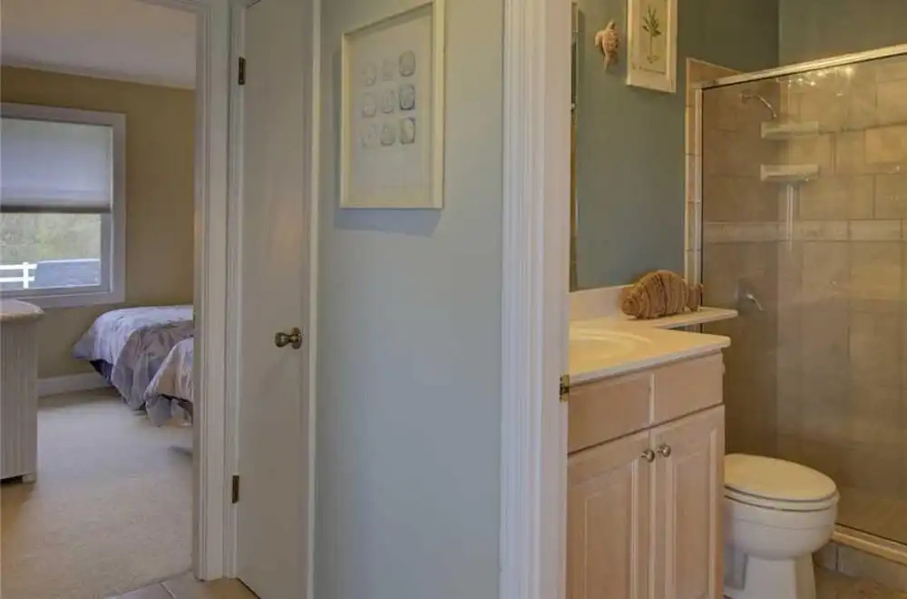 8 1/2 Marina Unit 1