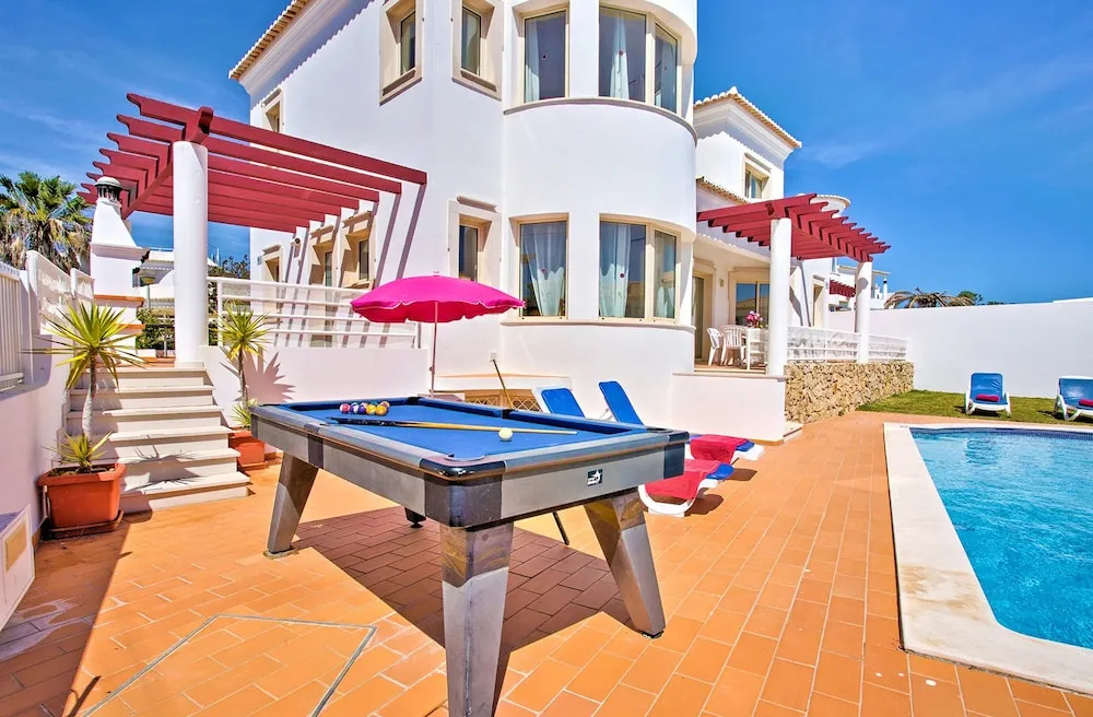 Villa Melanésia - Piscina aquecível e vista mar - Galé, Albufeira