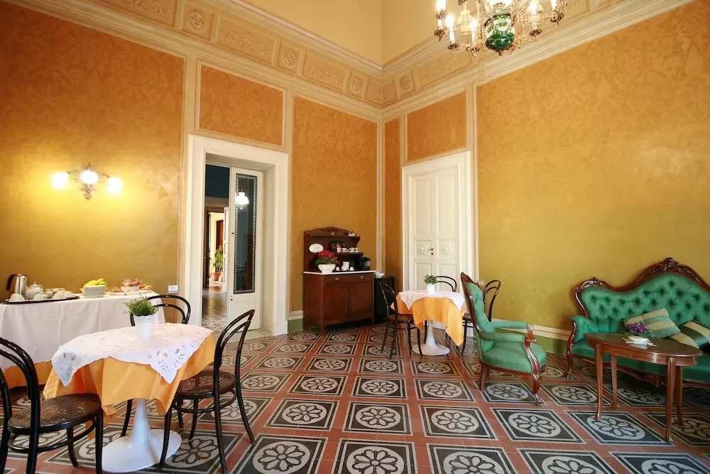 Chez Moi Charme B&B