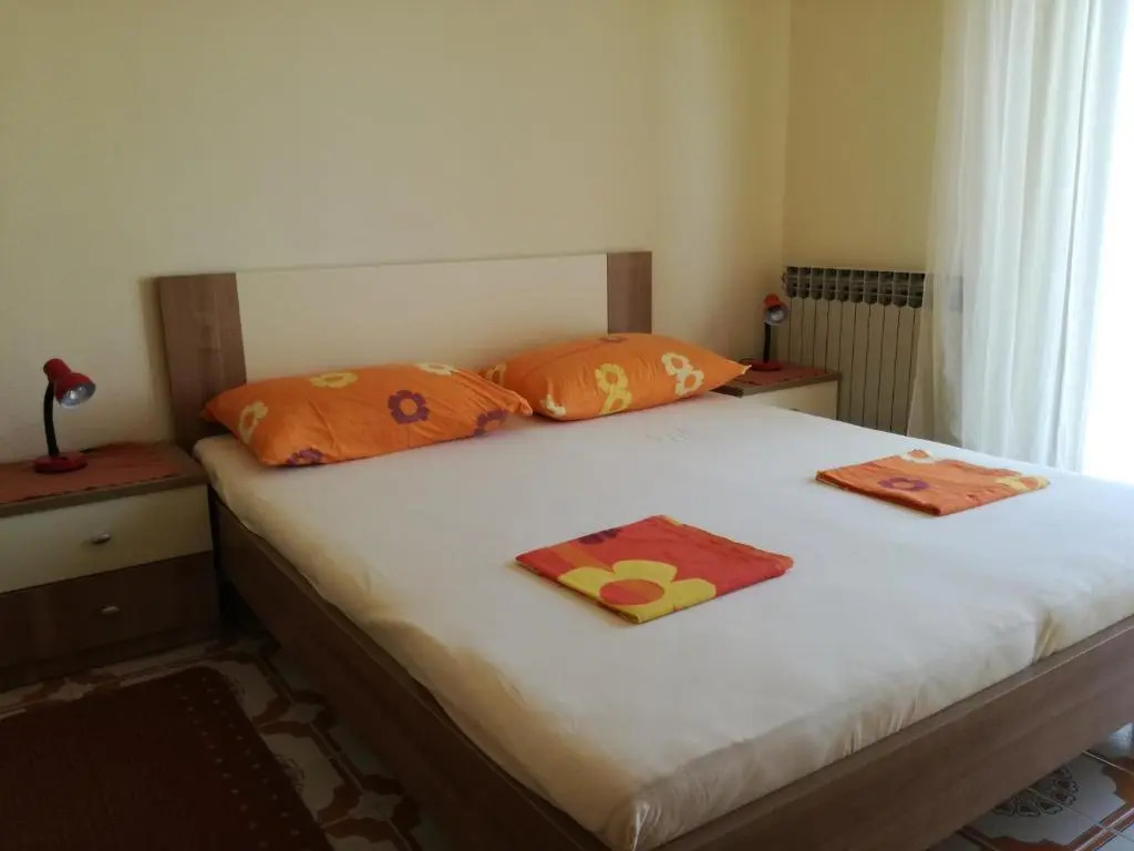 Apartments Dragan