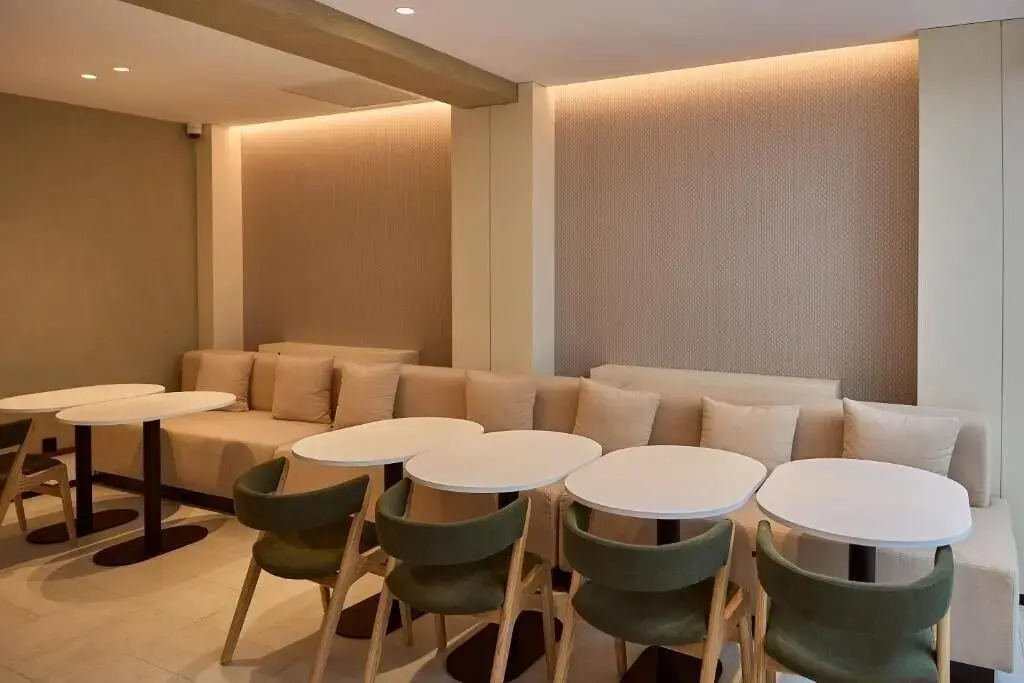 OMID Saldanha Hotel