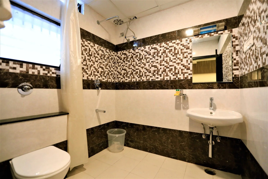 FabHotel Corporate Crown - Nr Jyoti Nivas University