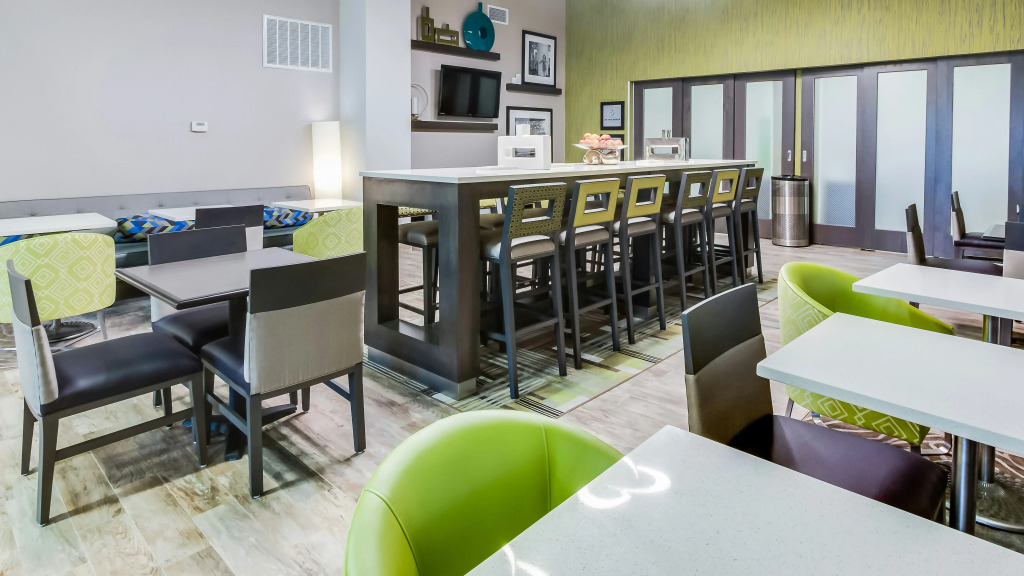 Hampton Inn White House