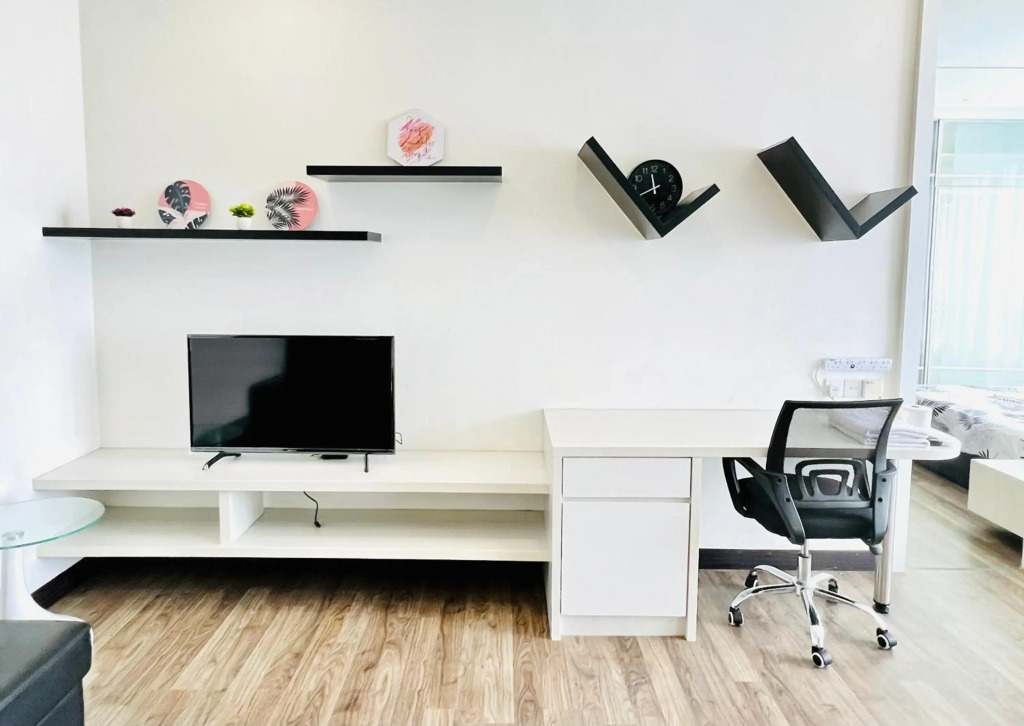 LANDMARK2 - GreenView, QuietSpace, BudgetStay, FreeParking, Near Kajang, SgLong, C180, Cheras