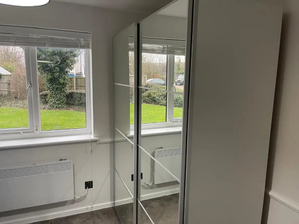 Modern 1 Bed ground floor apartment