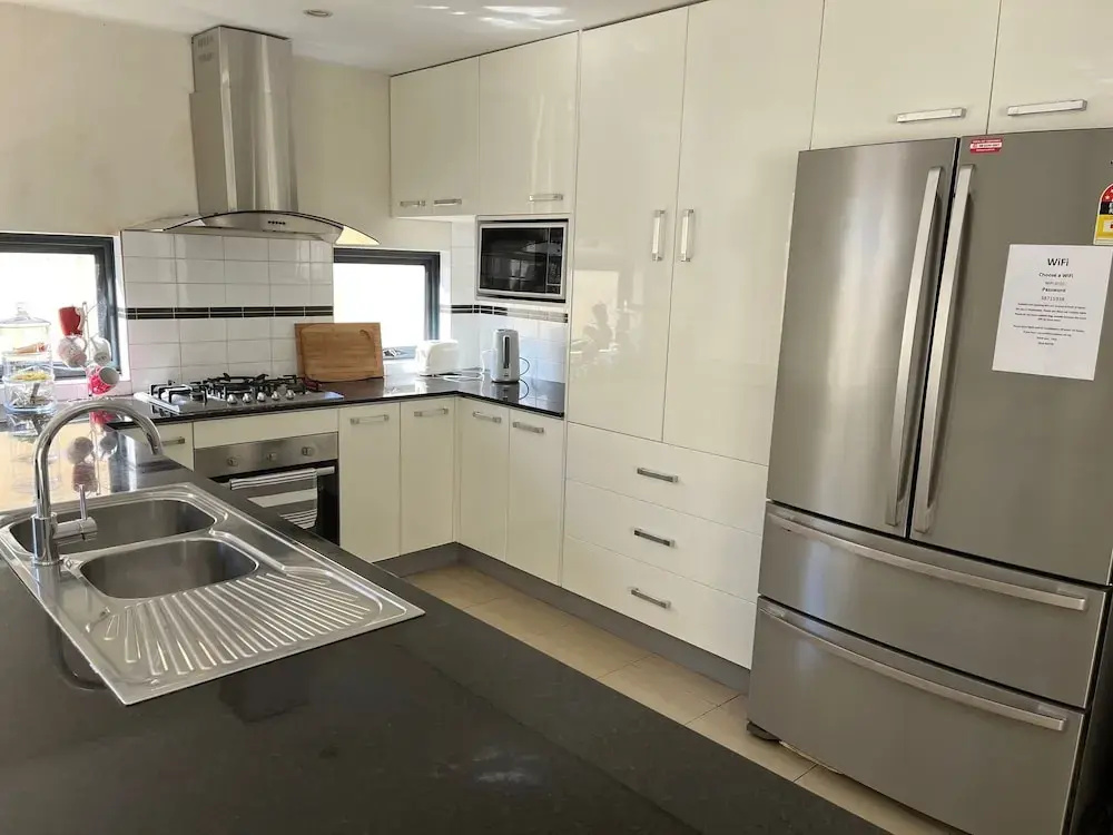 Cloverdale Family Accommodation
