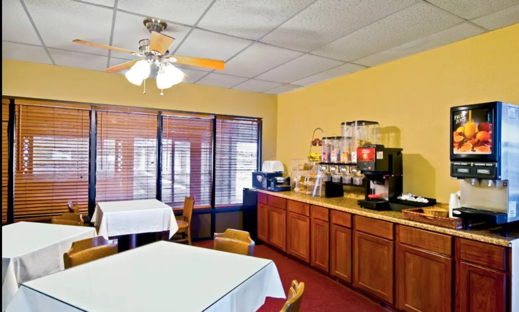 Fairview Inn Hesston Near Wichita