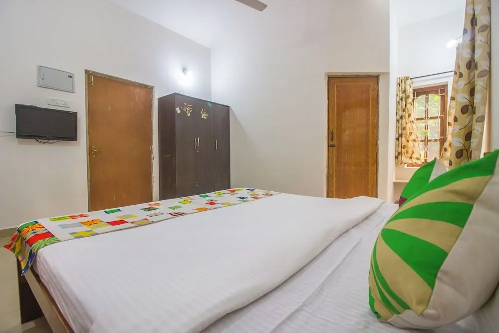 OYO 19327 Home Peaceful Stay Anjuna Beach
