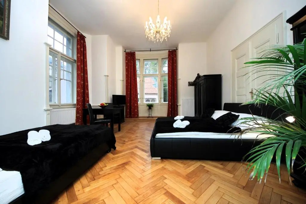 Josefov Apartments