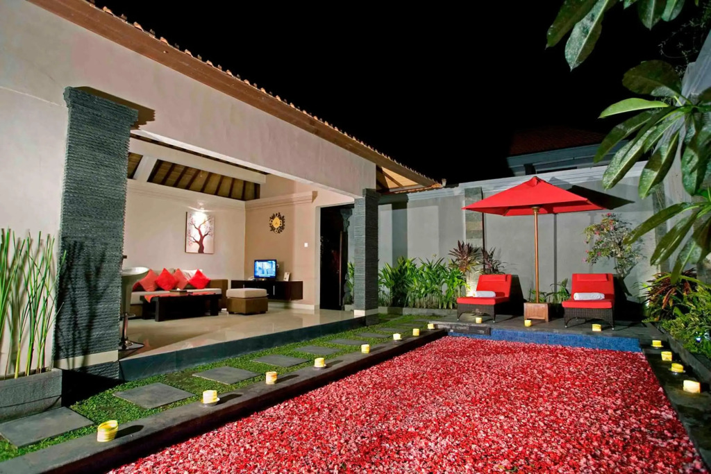 Family three bed room neil villa private pool