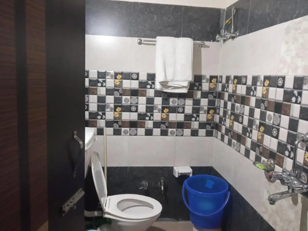 Hotel Mountain Trail By OYO Rooms